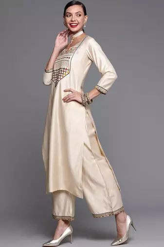 Women embroidered thread work cotton kurta with palazzos & dupatta