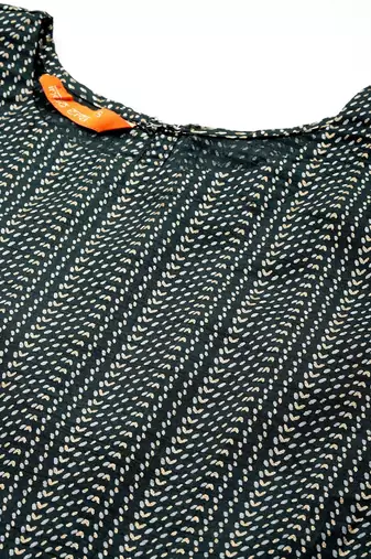 Women printed regular kurta with trousers
