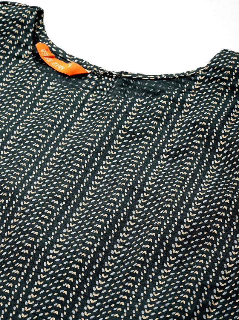 Women printed regular kurta with trousers