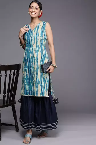 Women blue dyed kurta with sharara