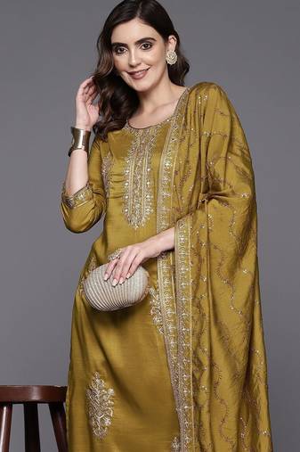 Women ethnic motifs embroidered regular sequinned kurta with trousers & dupatta