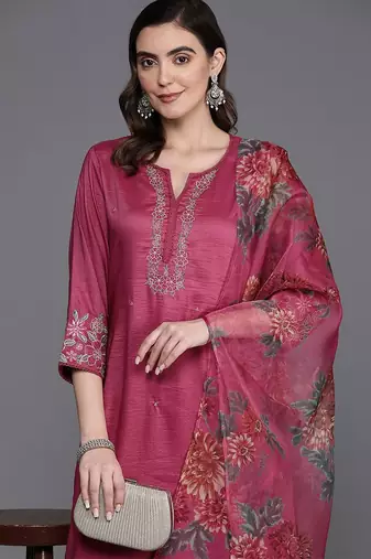 Floral embroidered thread work kurta with trousers & dupatta