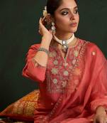 Women floral embroidered regular sequinned kurta with trousers & with dupatta