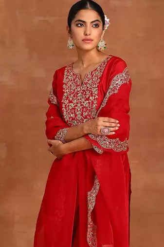Floral embroidered regular sequinned kurta with palazzos & dupatta