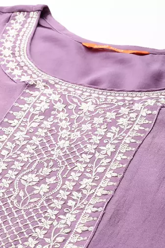 Floral embroidered regular sequinned kurta with trousers & dupatta