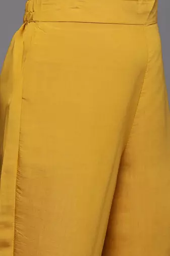 Floral embroidered regular sequinned kurta with trousers & dupatta