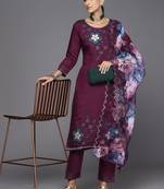 Women floral embroidered regular sequinned kurta with trousers & with dupatta