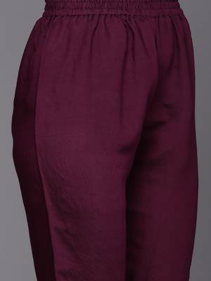Women floral embroidered sequinned kurta with trousers & with dupatta 3