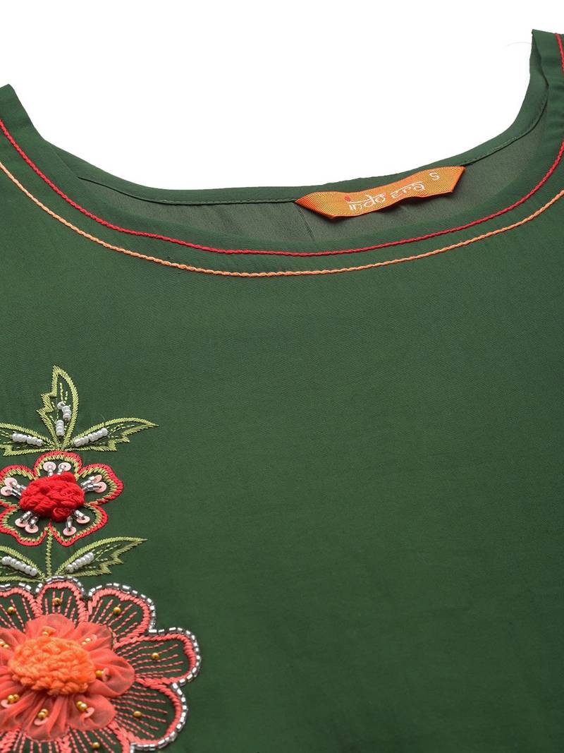 Women floral embroidered regular sequinned kurta with trousers & with dupatta