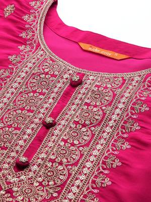 Women ethnic motifs yoke design sequinned kurta with trousers & dupatta 2