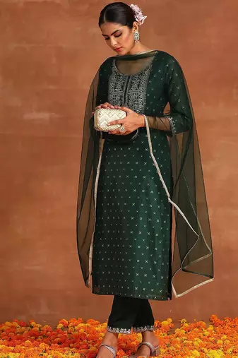 Embroidered chanderi silk kurta with trousers & dupatta