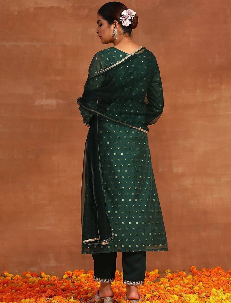 Embroidered chanderi silk kurta with trousers & dupatta