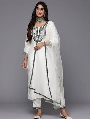 Women floral embroidered thread work kurta with trousers & with dupatta 1