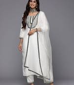 Women floral embroidered regular thread work kurta with trousers & with dupatta