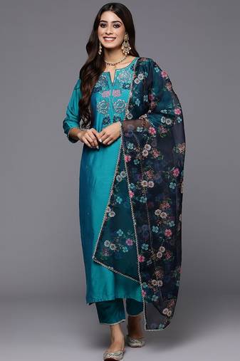 Women teal floral embroidered thread work kurta with trousers & with dupatta