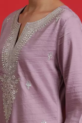 Ethnic motifs embroidered sequinned straight kurta & trousers with dupatta