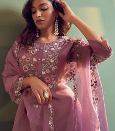 Floral embroidered regular thread work kurta with trousers & dupatta