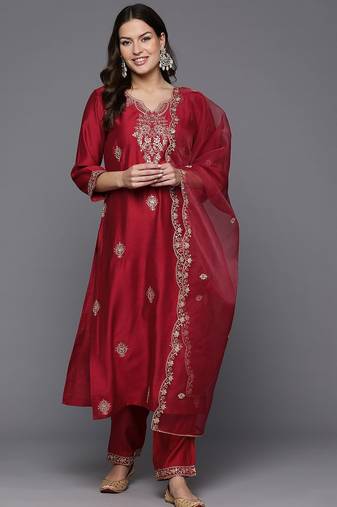 Women floral embroidered regular kurta with trousers & with dupatta