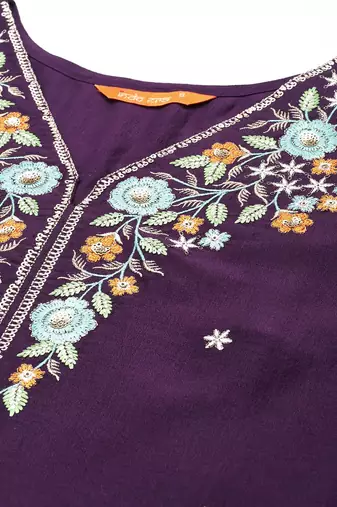 Women floral yoke design regular thread work kurta with trousers & dupatta