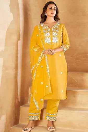 Floral embroidered v-neck regular thread work kurta with trousers & with dupatta