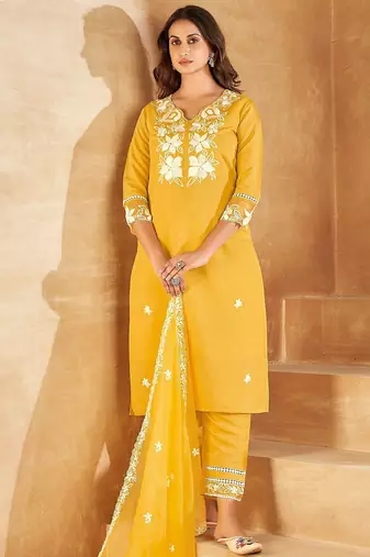 Floral embroidered v-neck regular thread work kurta with trousers & with dupatta