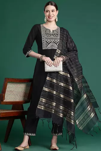 Yoke design zari liva kurta with trousers & dupatta