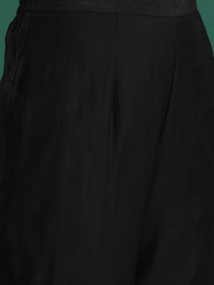 Yoke design zari liva kurta with trousers & dupatta 3