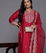 Plus size ethnic motifs embroidered sequinned liva kurta with trousers & dupatta
