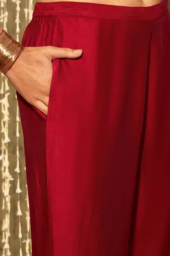 Ethnic motifs embroidered thread work kurta with trousers & dupatta