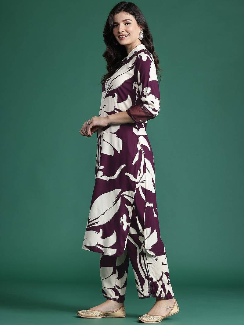 Floral printed kurta with salwar with sequinned detail