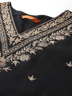 Ethnic motifs embroidered thread work kurta with salwar & with dupatta 3