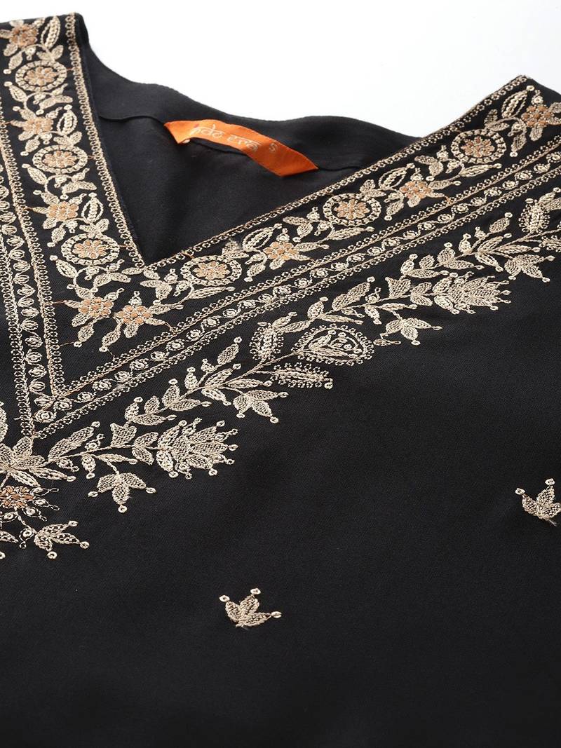 Ethnic motifs embroidered thread work kurta with salwar & with dupatta