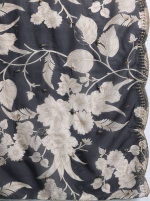 Ethnic motifs embroidered thread work kurta with salwar & with dupatta 5