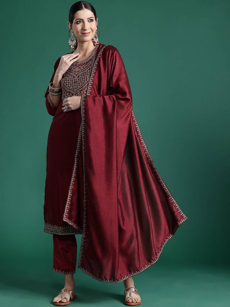 Ethnic motifs yoke design sequinned kurta with trousers & dupatta