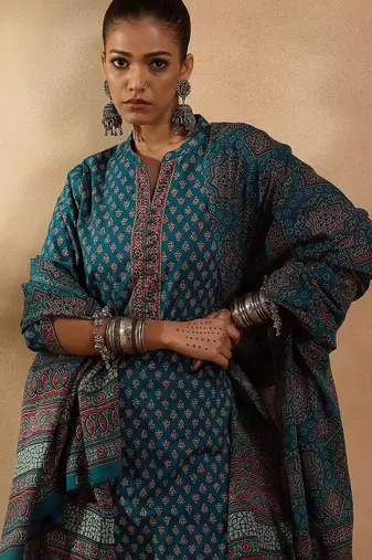 Ethnic motifs printed regular pure cotton straight kurta with trousers & dupatta