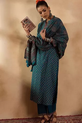 Ethnic motifs printed regular pure cotton straight kurta with trousers & dupatta