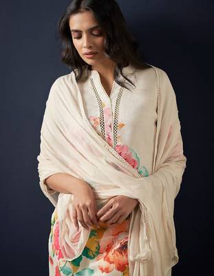 Floral printed beads and stones linen straight kurta with trousers & dupatta 2
