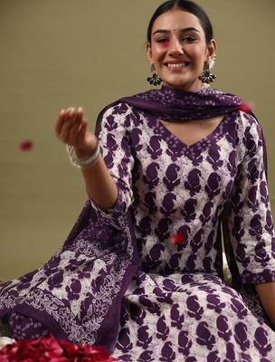 V-neck paisley printed cotton kurta set 2