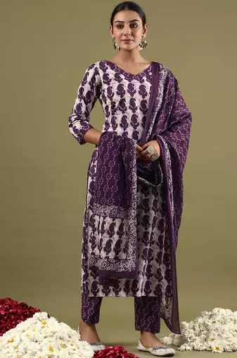 V-neck paisley printed regular pure cotton kurta set