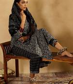 Floral printed regular pure cotton straight kurta with trousers & dupatta