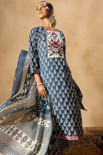 Ethnic motifs printed thread work pure cotton straight kurta & trousers & dupatta