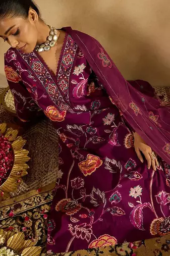 Burgundy floral printed v-neck sequinned pure cotton straight kurta set
