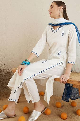 Ethnic motifs embroidered thread work pure cotton kurta with trousers & dupatta