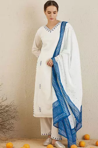 Ethnic motifs embroidered thread work pure cotton kurta with trousers & dupatta