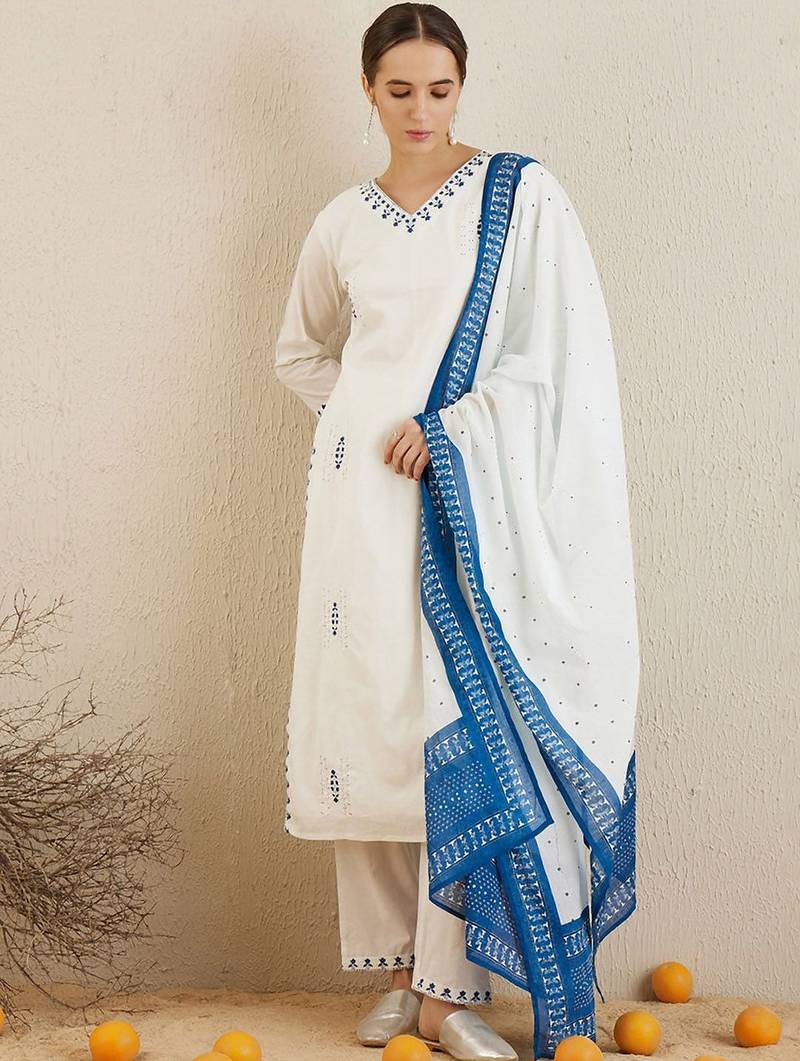 Ethnic motifs embroidered thread work pure cotton kurta with trousers & dupatta