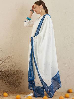 Ethnic motifs embroidered thread work cotton kurta with trousers & dupatta 4