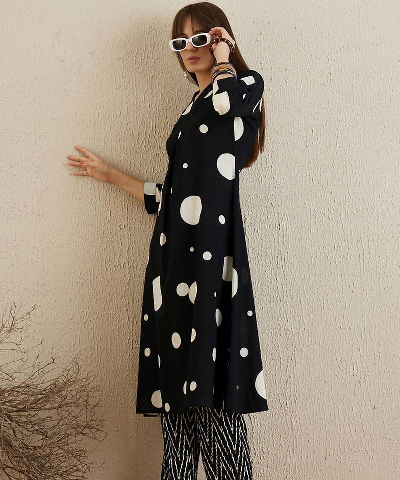 Printed pleated pure cotton kurta with trousers