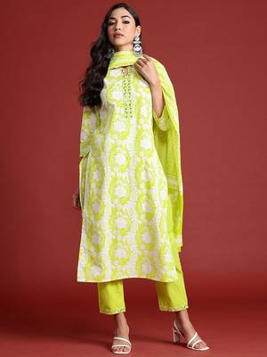 Floral printed thread work cotton kurta with trousers & dupatta 1