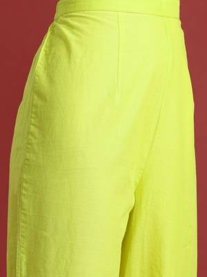 Floral printed thread work cotton kurta with trousers & dupatta 3