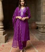 Ethnic motifs yoke design thread work kurta with trousers & dupatta